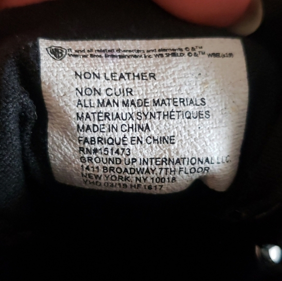 IT You'll Float Too Hi-Top Sneakers - Picture 5 of 14